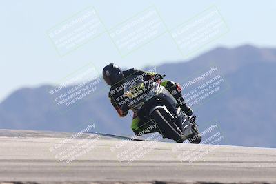 media/Oct-30-2025-Racers Edge (Thu) [[dabbdaf680]]/3-B Group/Session 4 Turn 9/